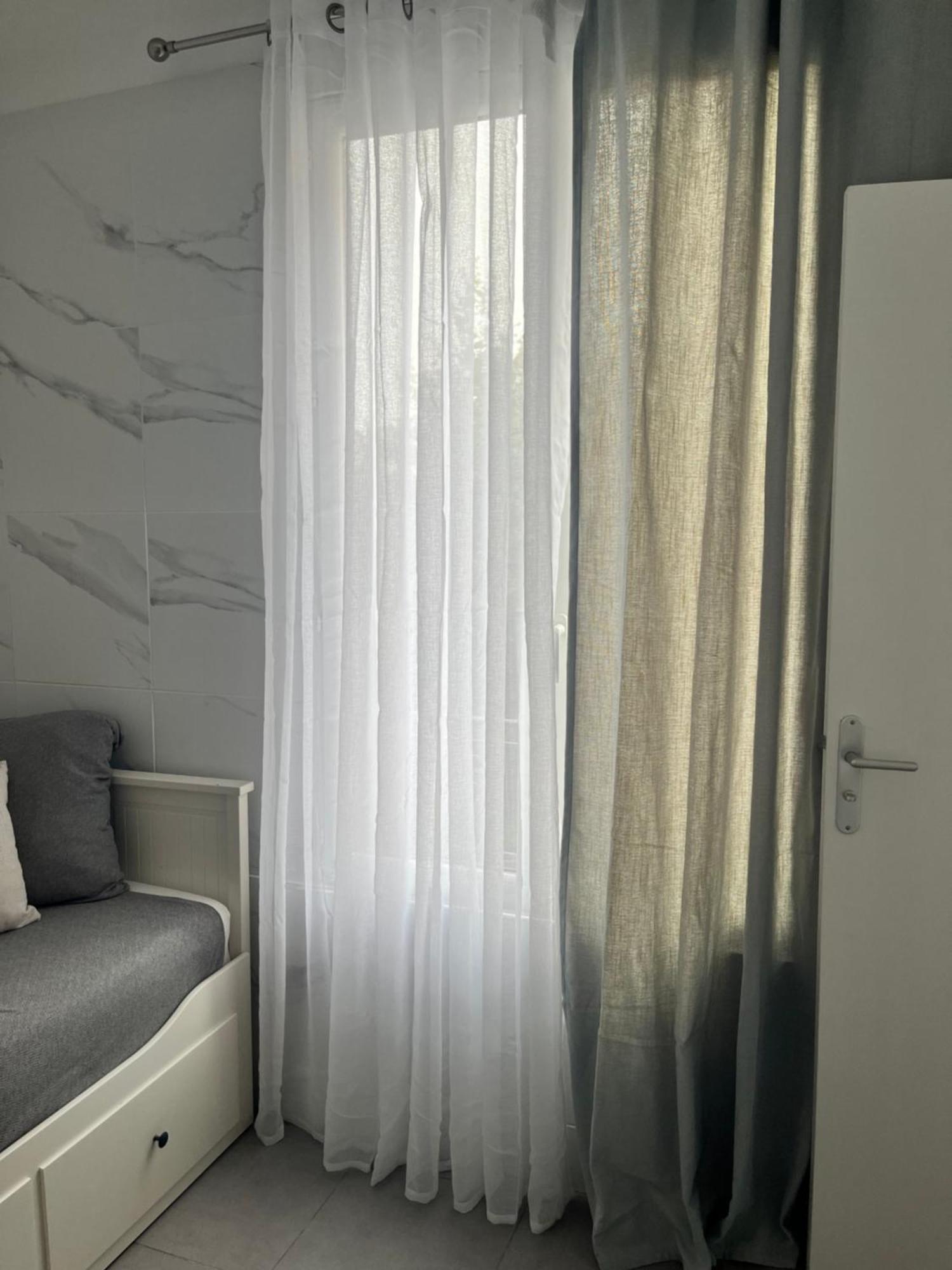 Charmant Studio Parisien Au Coeur Du 15E Arrondissement Esterno foto